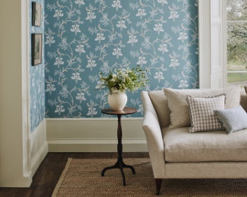 Bellflower Wallpaper - Blue - Colefax & Fowler