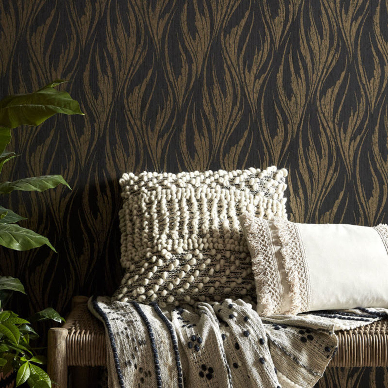 Ripple Bracken Gold and Black Luxury Feature Wallpaper - 1838 wallcoverings