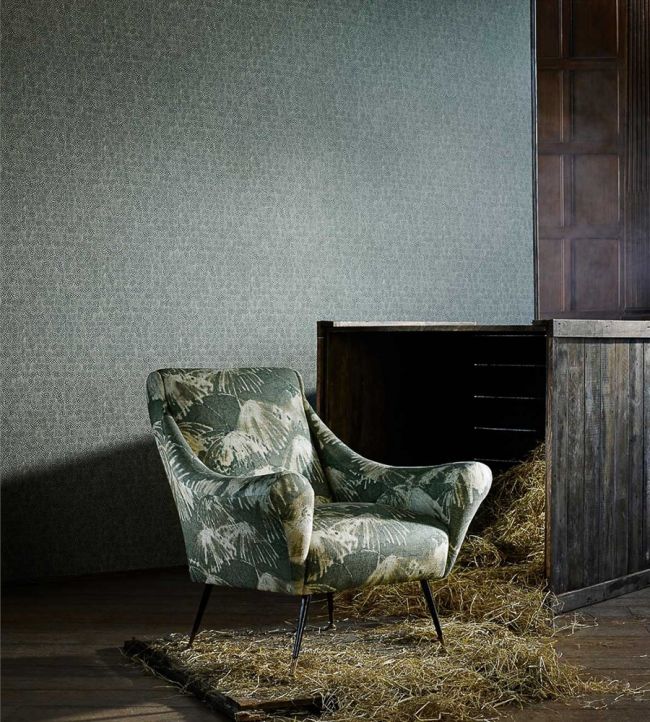 Guinea Wallpaper - Gray - Zoffany