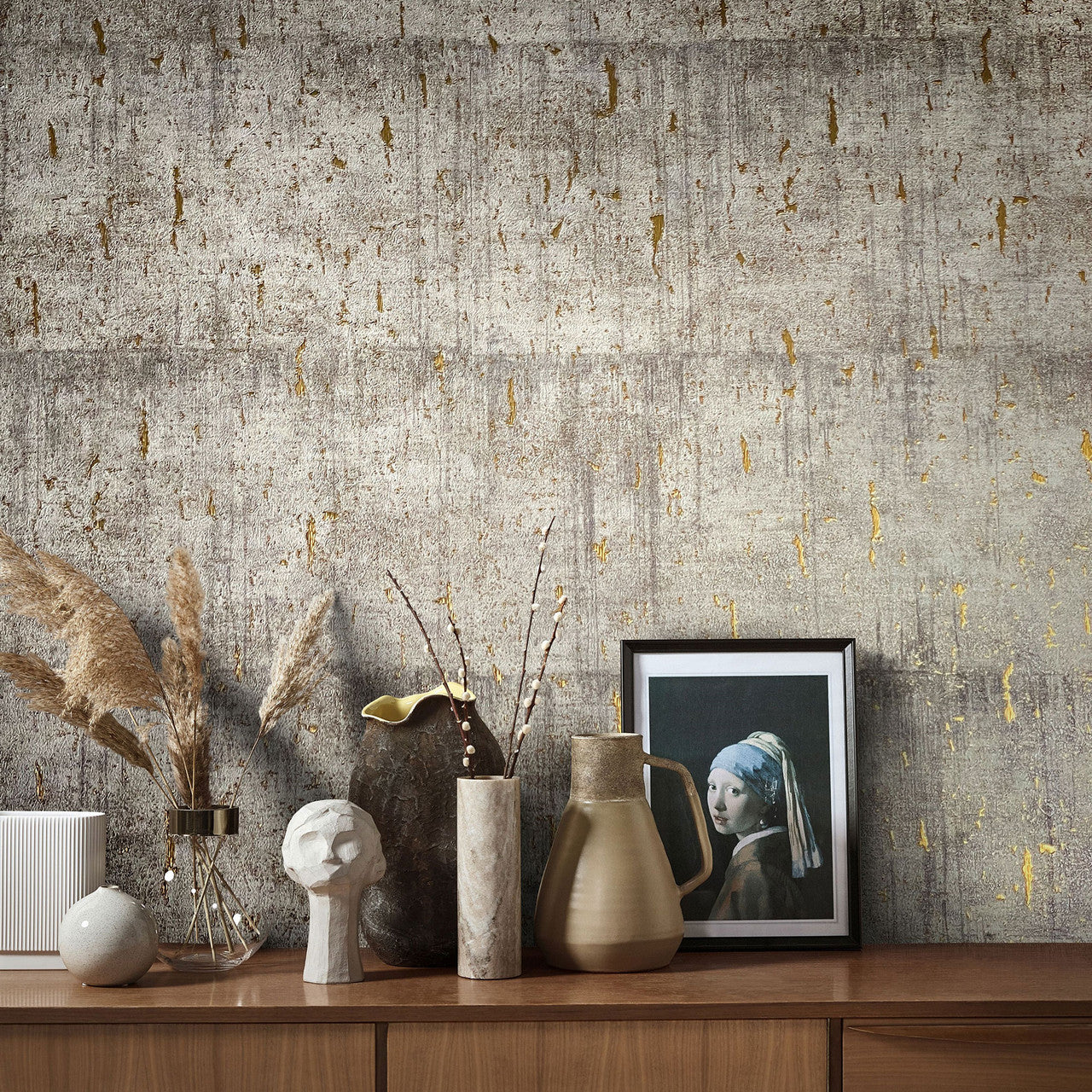 Aged Concrete Natural Opulence Greige Wallpaper - Galerie
