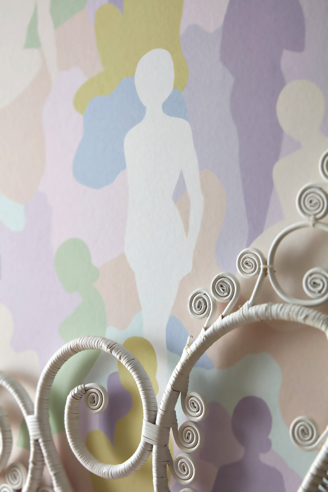 Silhouette Wallpaper - Parma Violet - Ohpopsi