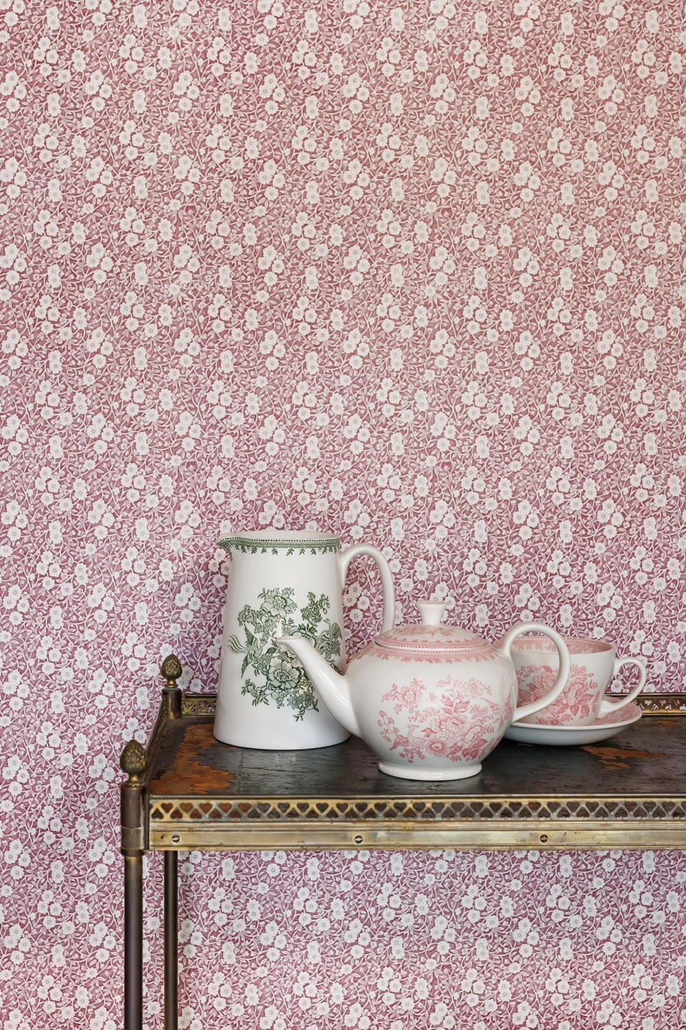 Calico Wallpaper - Pink - Barneby Gates