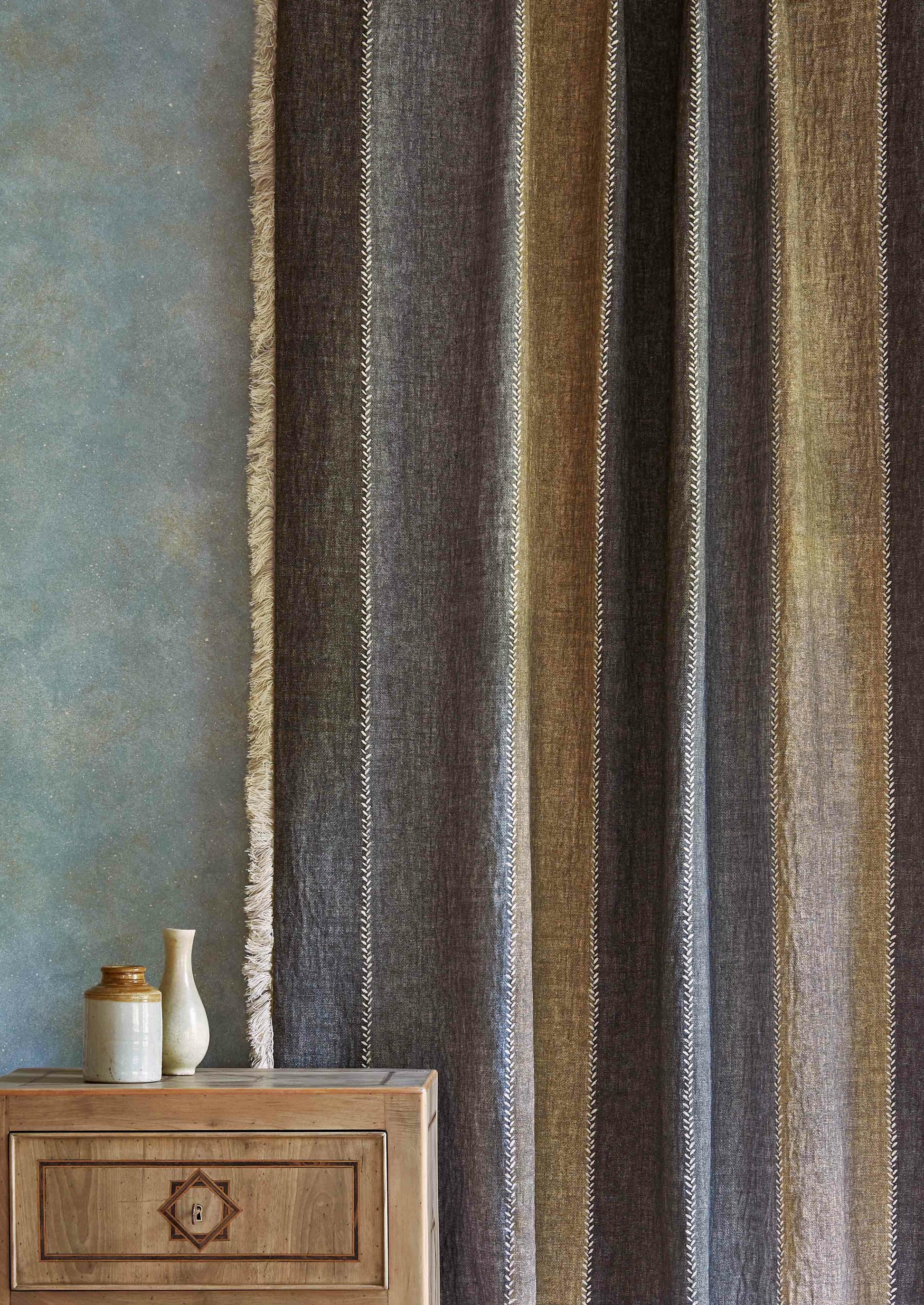 Caravan Savannah Fabric - Lewis & Wood