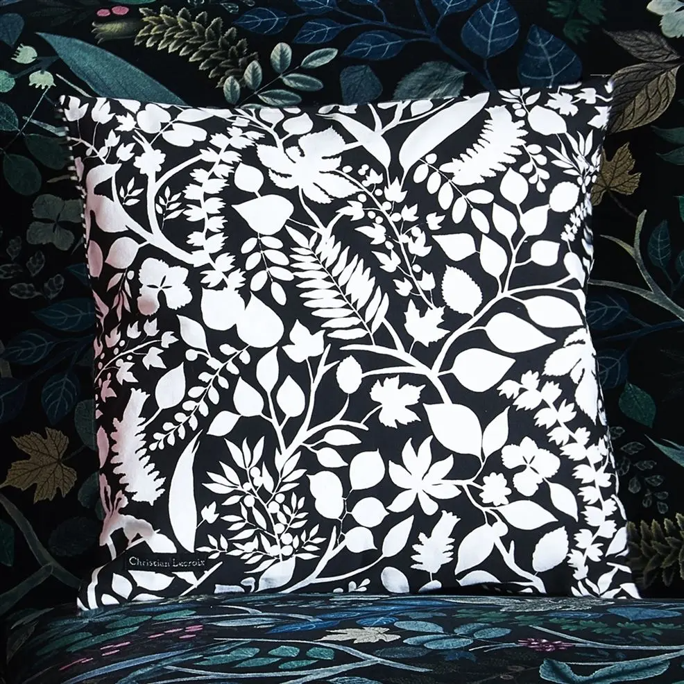 Dame Nature Printemps Room Cushion