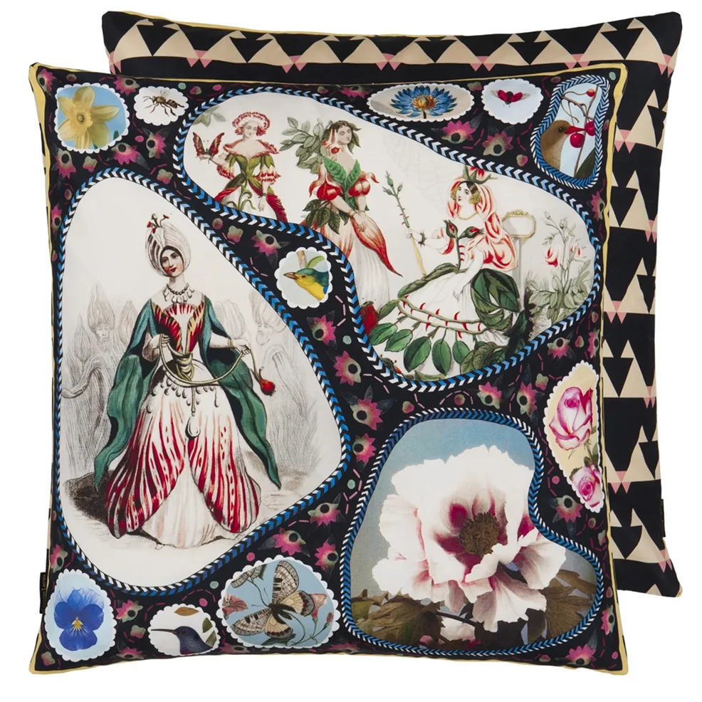Le Jardin Feerique Multicolore Cushion