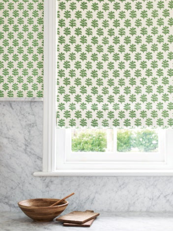 Rowan Wallpaper - Green - Colefax & Fowler - Jane Churchill