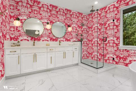 Lhasa Paper Red Wallpaper - Brunschwig & Fils