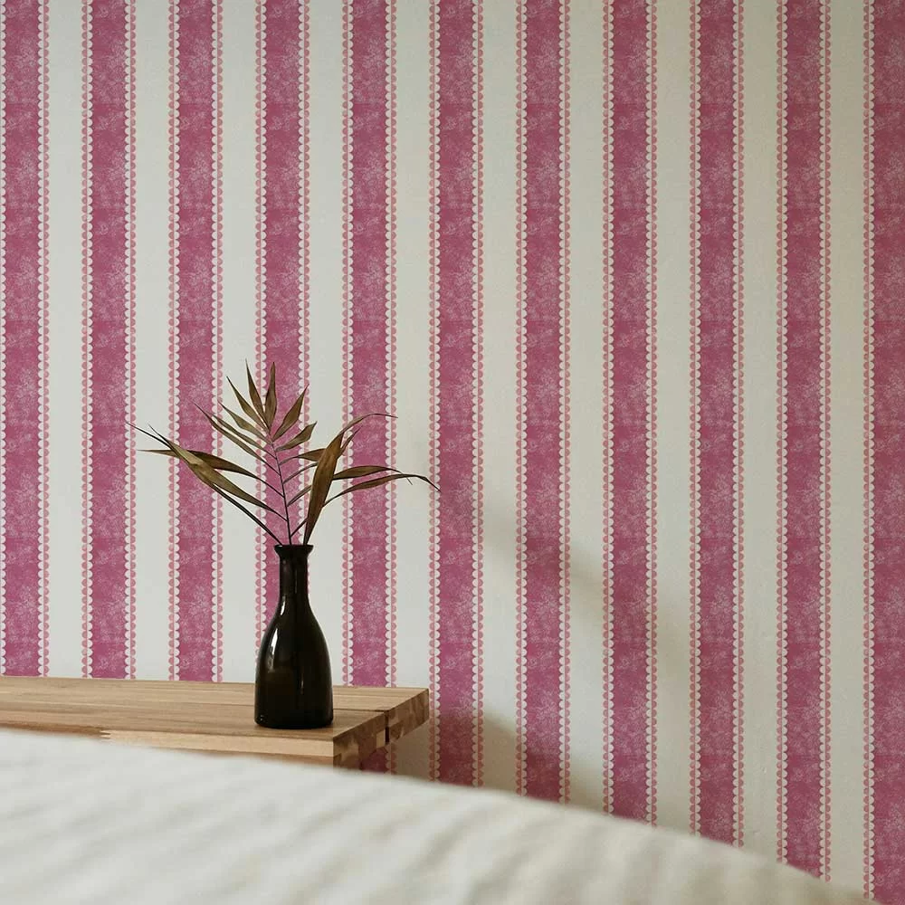 Pavilion Wallpaper - Orchid Pink - Petronella Hall