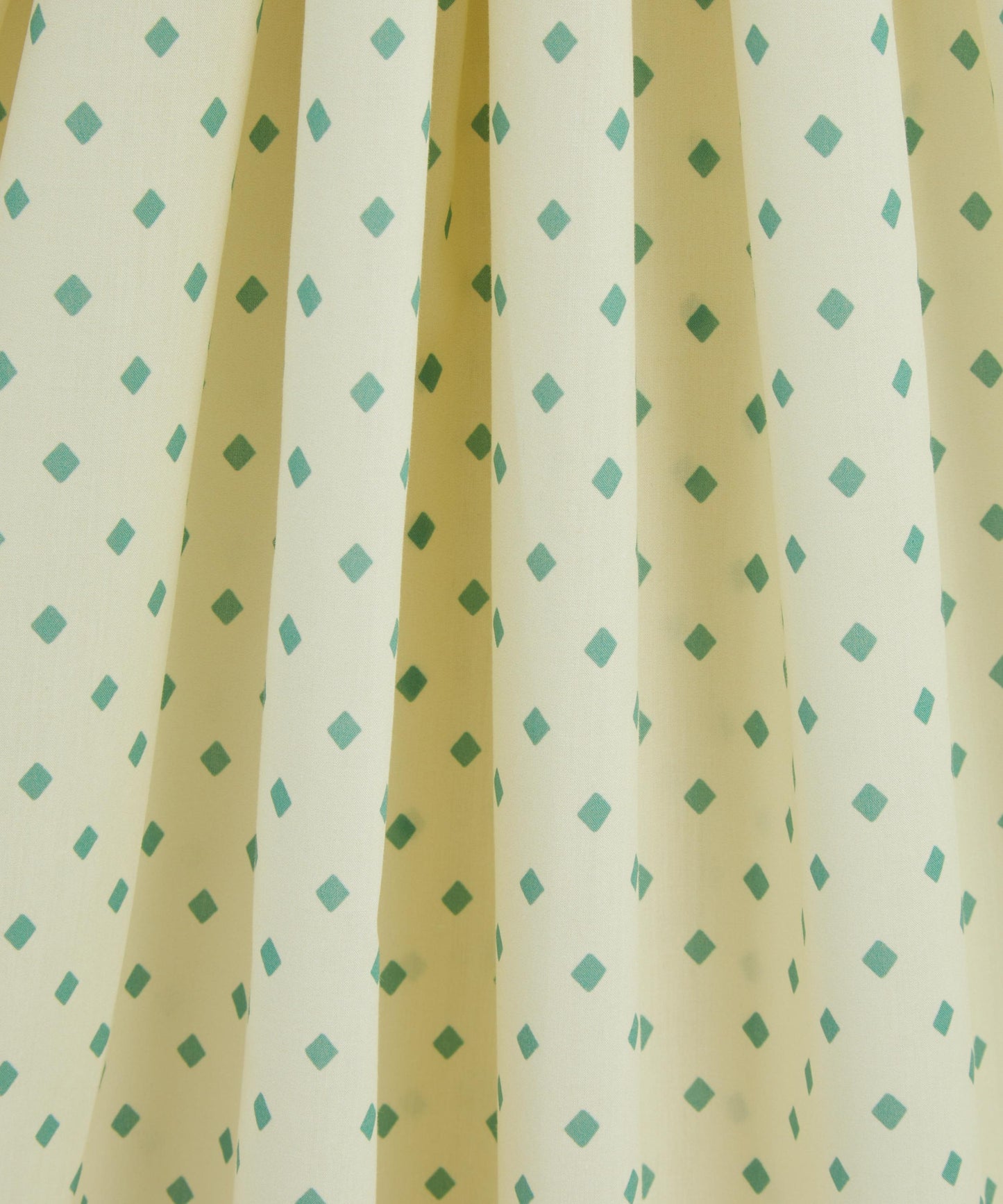 Futurist Diamond Lawn™ Cotton Fabric - Green - Liberty