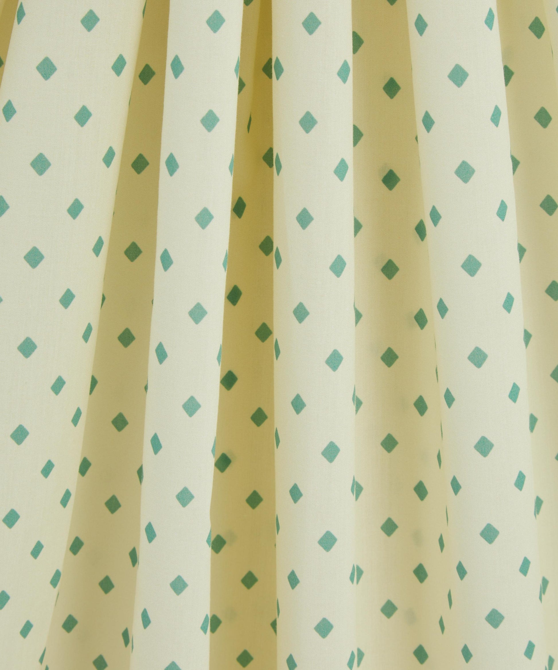 Futurist Diamond Lawn™ Cotton Fabric - Green - Liberty