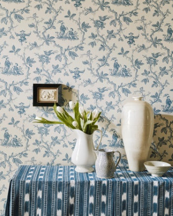 Toile Chinoise Wallpaper - Blue - Colefax & Fowler