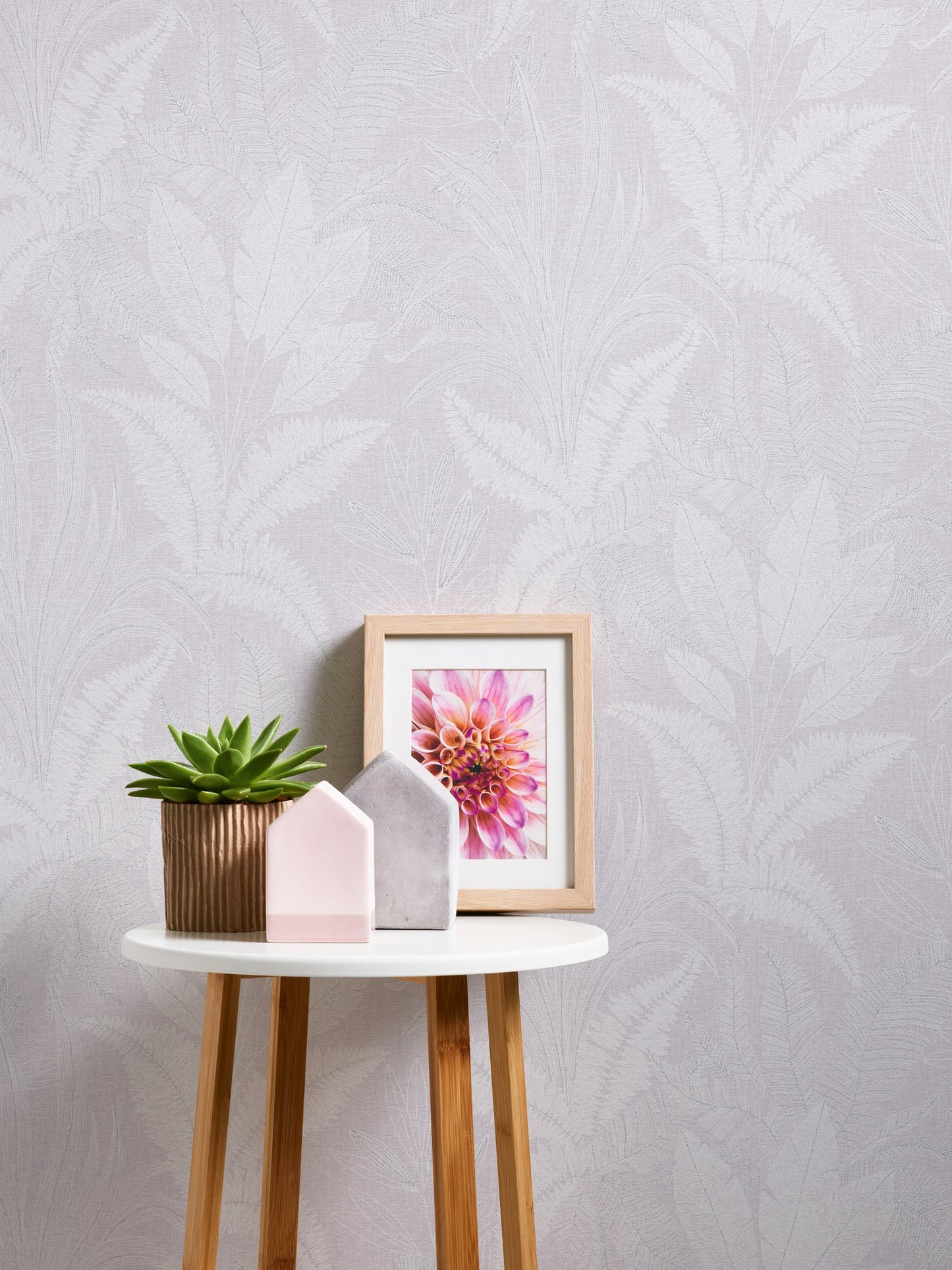 Welcome Home Botanical Leaves Wallpaper - White - Galerie