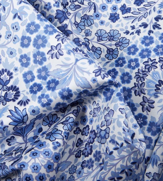 Marquess Garden in Chesham Sateen Room Fabric 2 - Blue