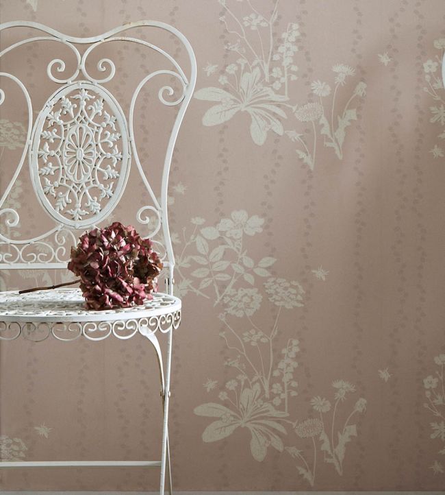 Wild Meadow Room Wallpaper - Pink