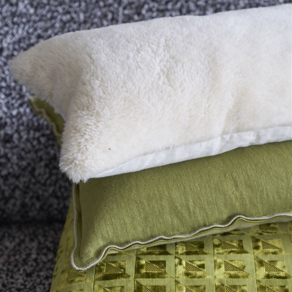 Brera Lino Room Linen Cushion 5 - Green