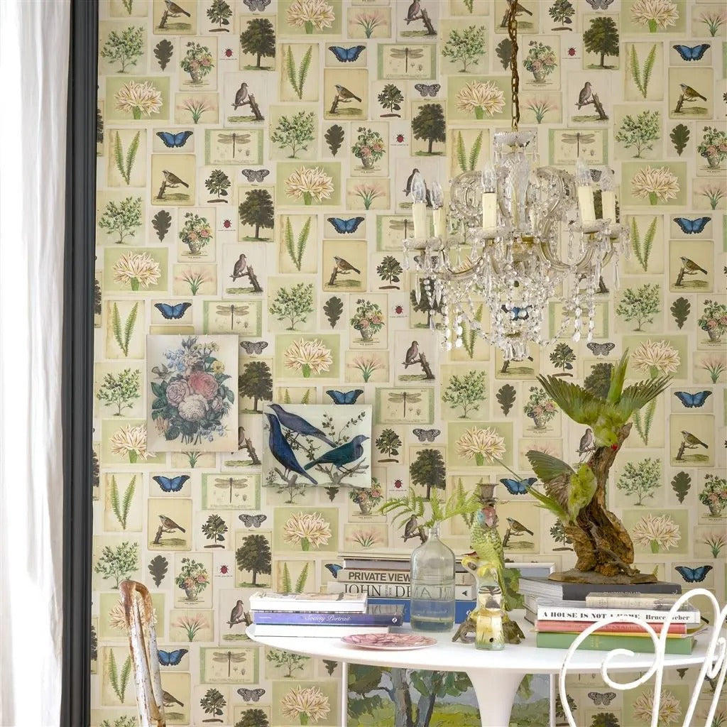 Flora And Fauna Room Wallpaper - Sand