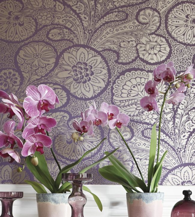 Troubadour Room Wallpaper - Purple