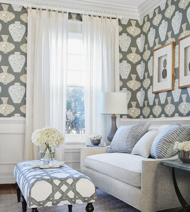 Imari Vase Room Wallpaper - Gray