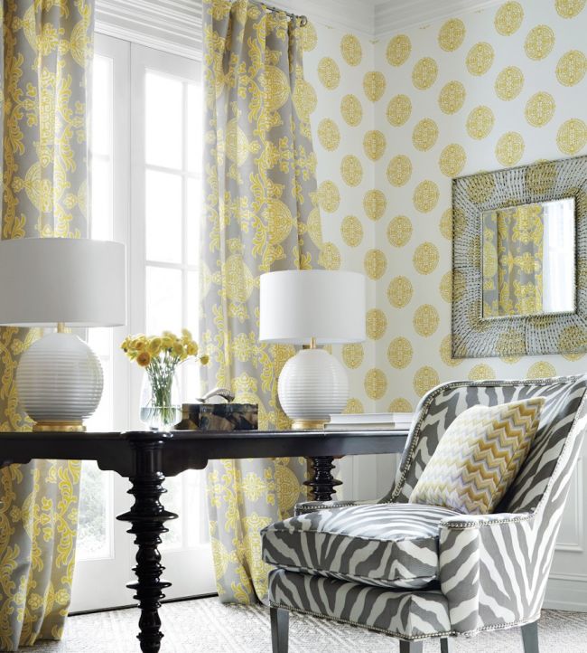 Halie Circle Room Wallpaper - Yellow