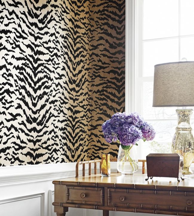 Tiger Flock Room Wallpaper 2 - Gold