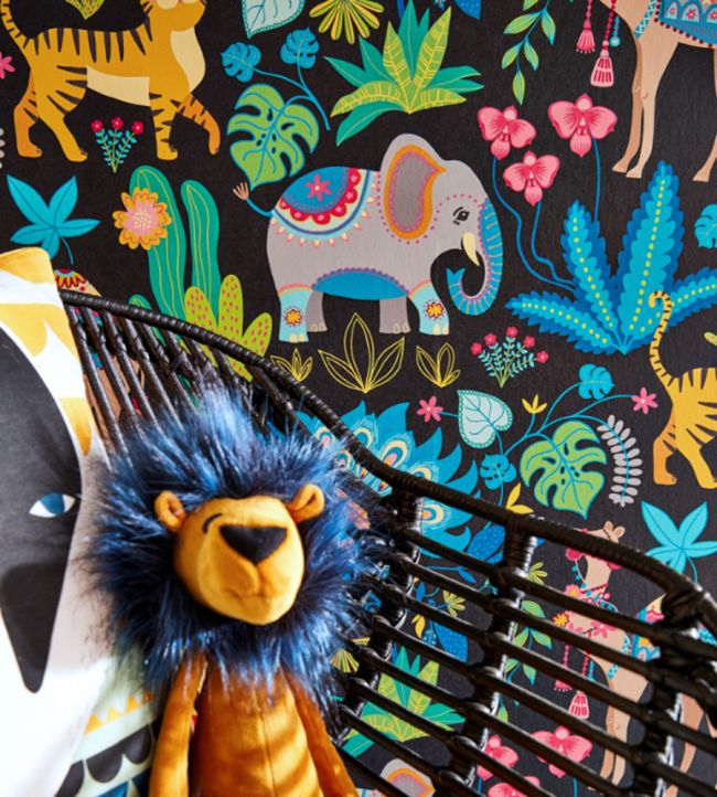 Samba Safari Nursey Room Wallpaper 3 - Black