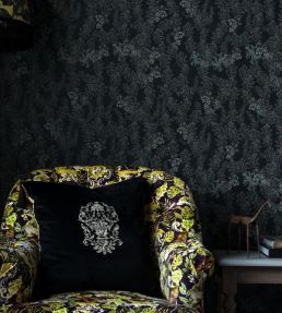 Dark Leaves Room Wallpaper - Green